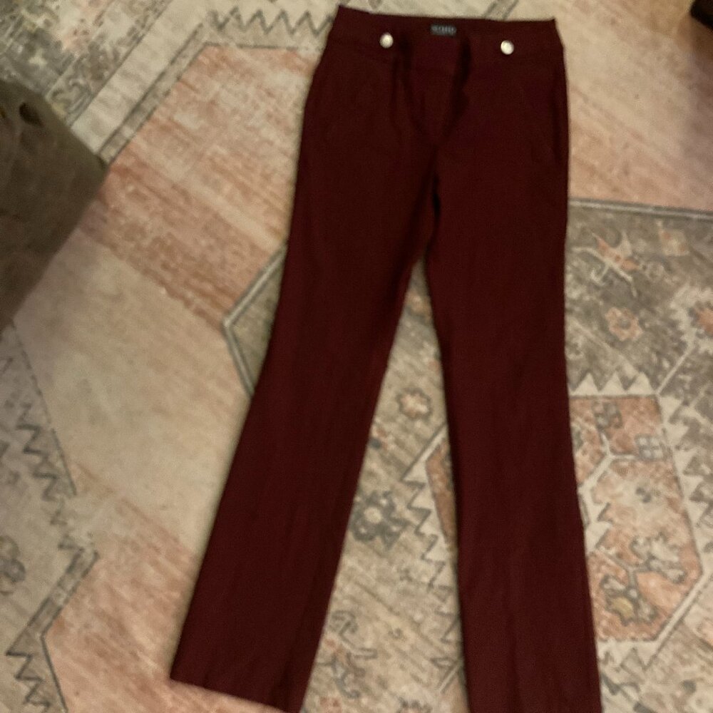 Stretch, straight leg, maroon pants